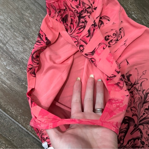 Cache Pink Graphic Tunic with 3/4 Sleeves - Picture 11 of 12